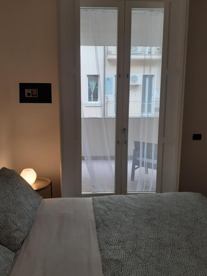 Olimpia Apartment City Center Salerno Exterior foto